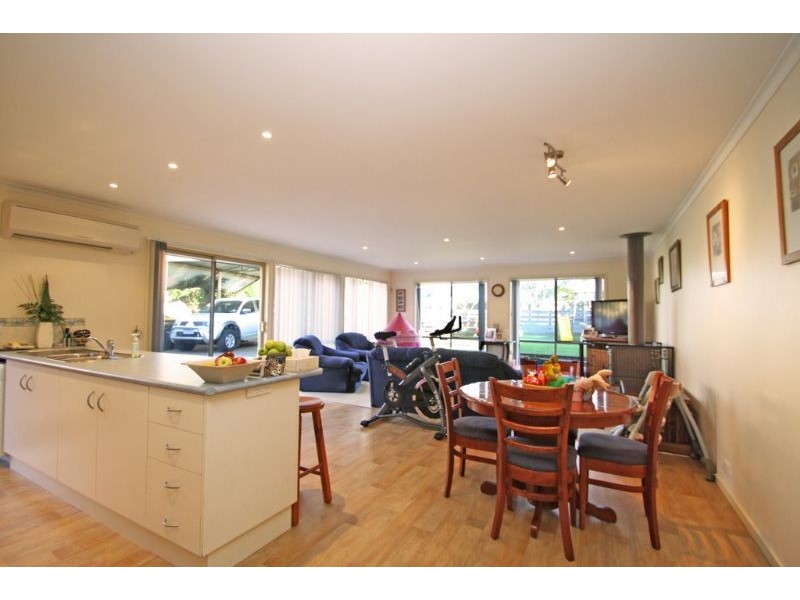 7 Elaine Court, Leongatha VIC 3953