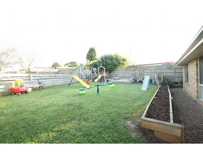 7 Elaine Court, Leongatha VIC 3953