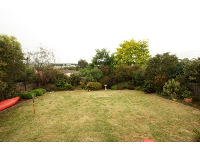 13 Callaway Crescent, Leongatha VIC 3953
