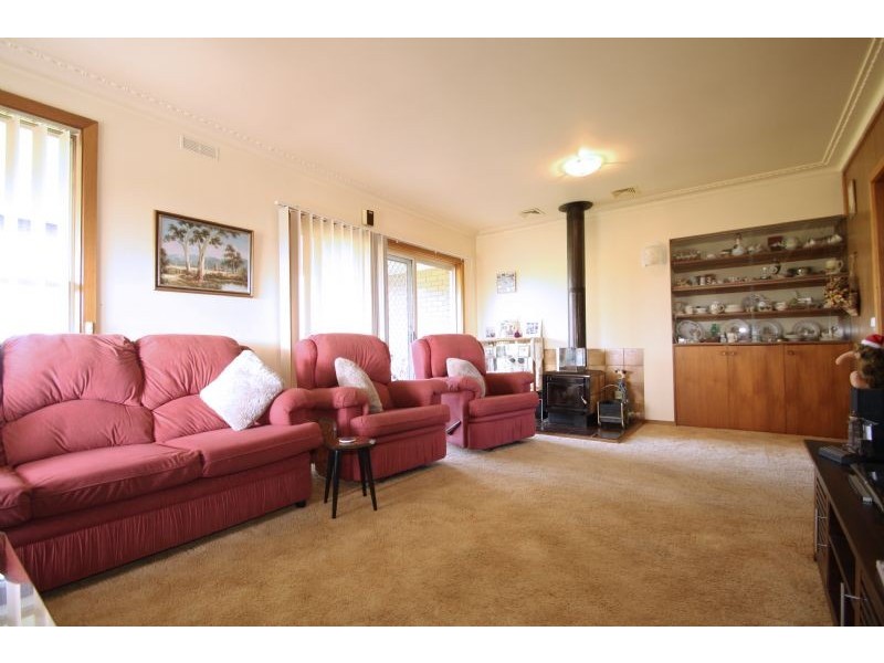 25 Watts Road, Leongatha VIC 3953