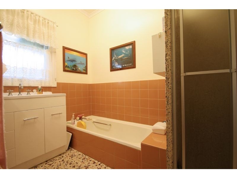 36 Bent Street, Leongatha VIC 3953