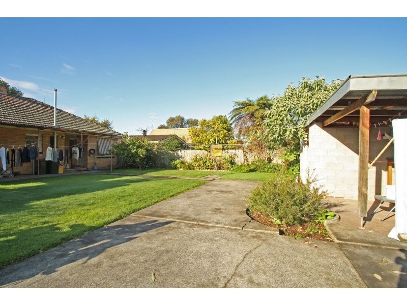 36 Bent Street, Leongatha VIC 3953