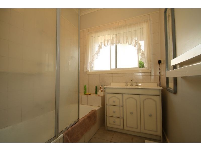 36 Parr Street, Leongatha VIC 3953