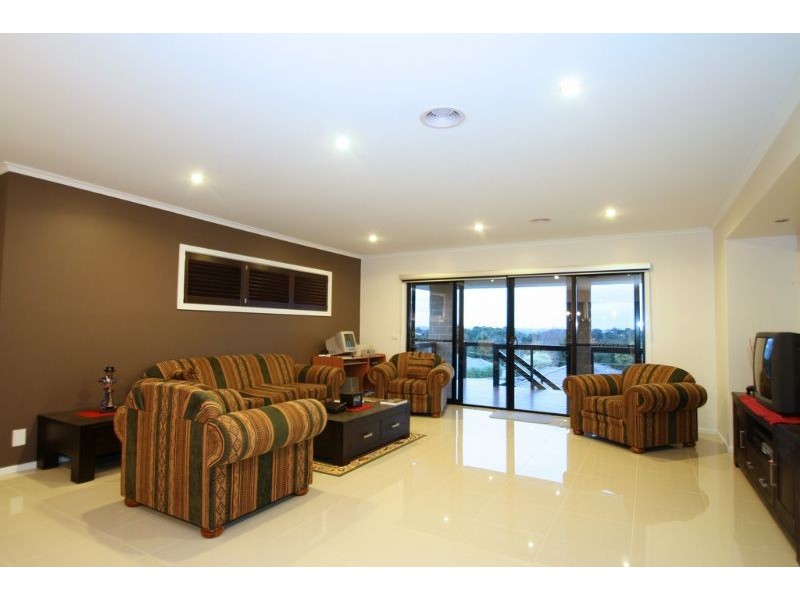 5 Veronica Court, Leongatha VIC 3953