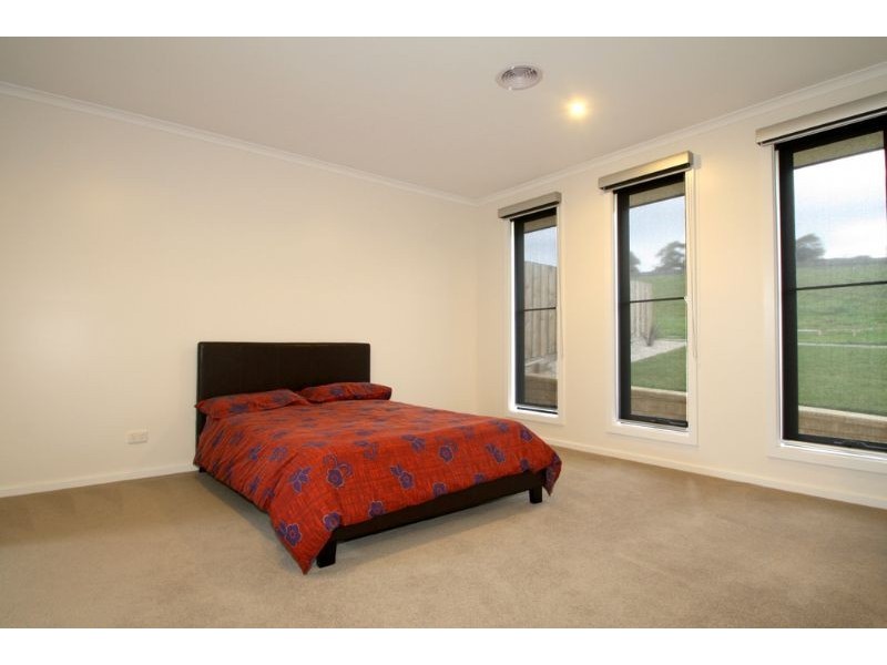 5 Veronica Court, Leongatha VIC 3953