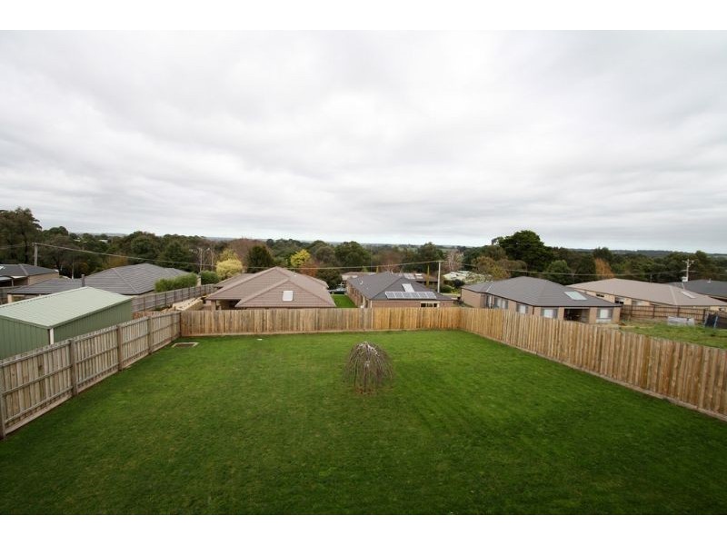 5 Veronica Court, Leongatha VIC 3953