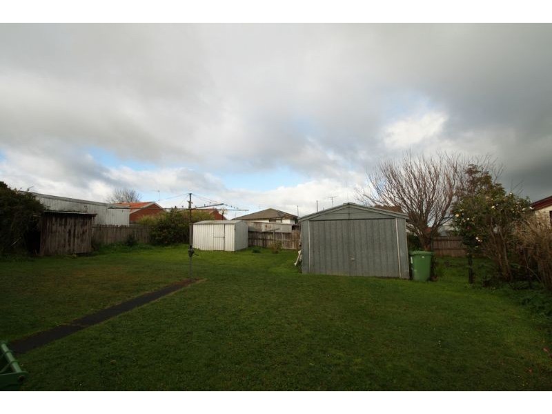 7 Dannock Street, Leongatha VIC 3953