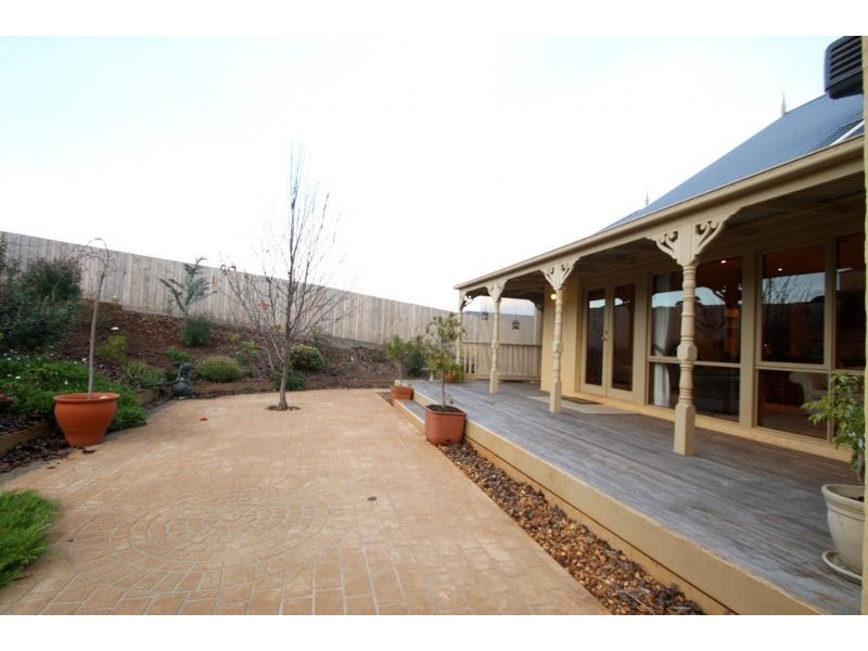 21 Higg Street, Leongatha VIC 3953