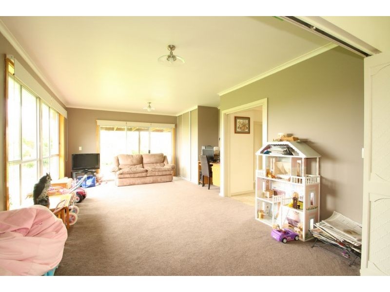 85 Cross Road, Leongatha South VIC 3953