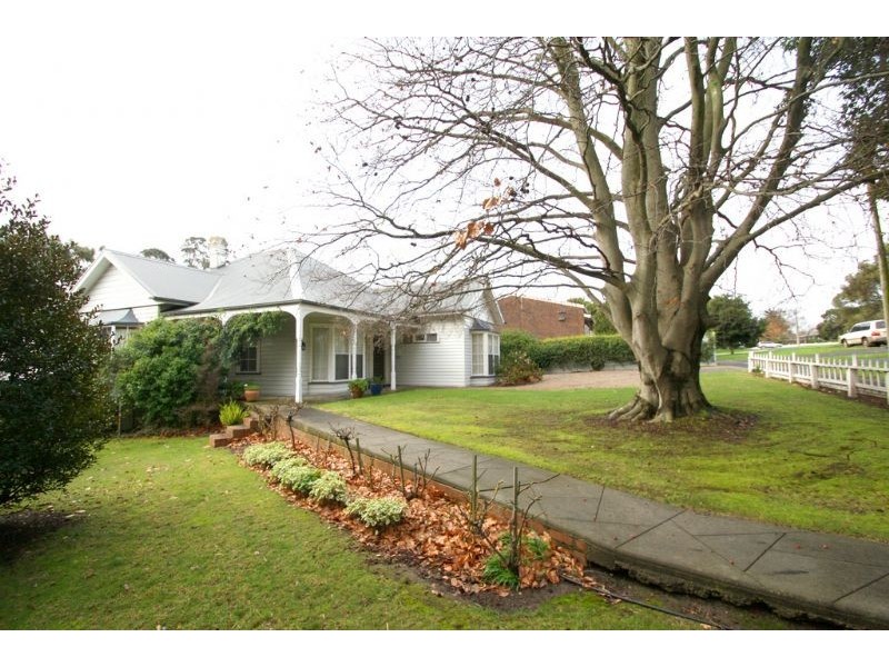 25 Jeffrey Street, Leongatha VIC 3953