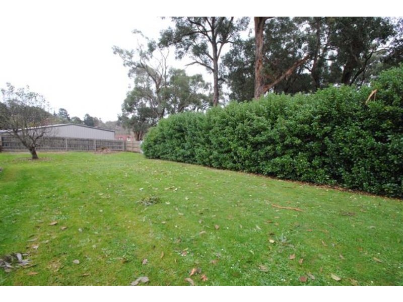 25 Jeffrey Street, Leongatha VIC 3953