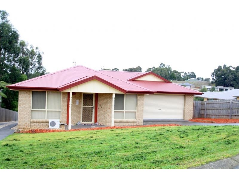 5 Eden Crescent, Leongatha VIC 3953