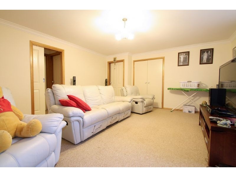 5 Eden Crescent, Leongatha VIC 3953