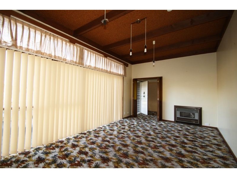 18 Allison Street, Leongatha VIC 3953