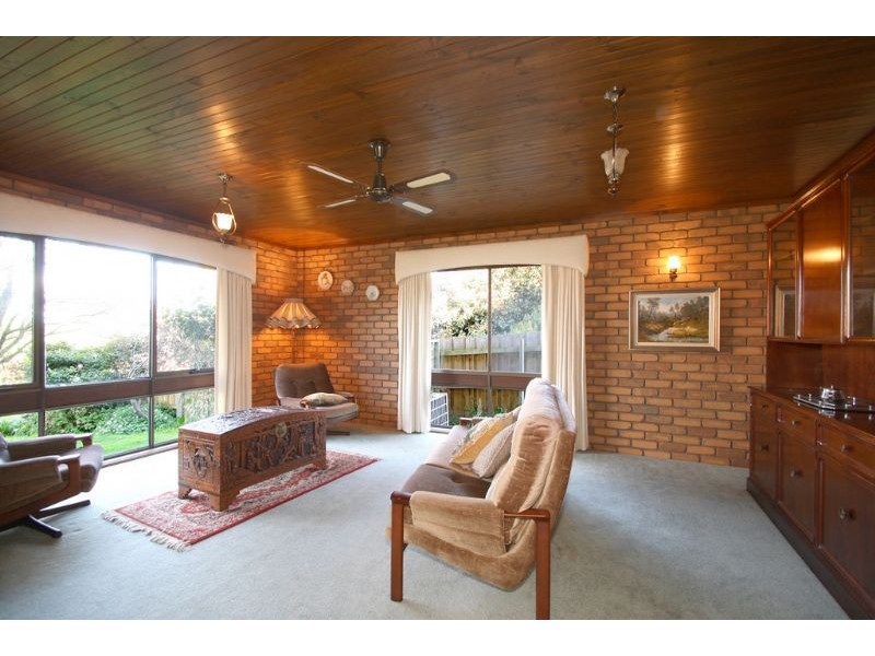 10 Callaway Crescent, Leongatha VIC 3953