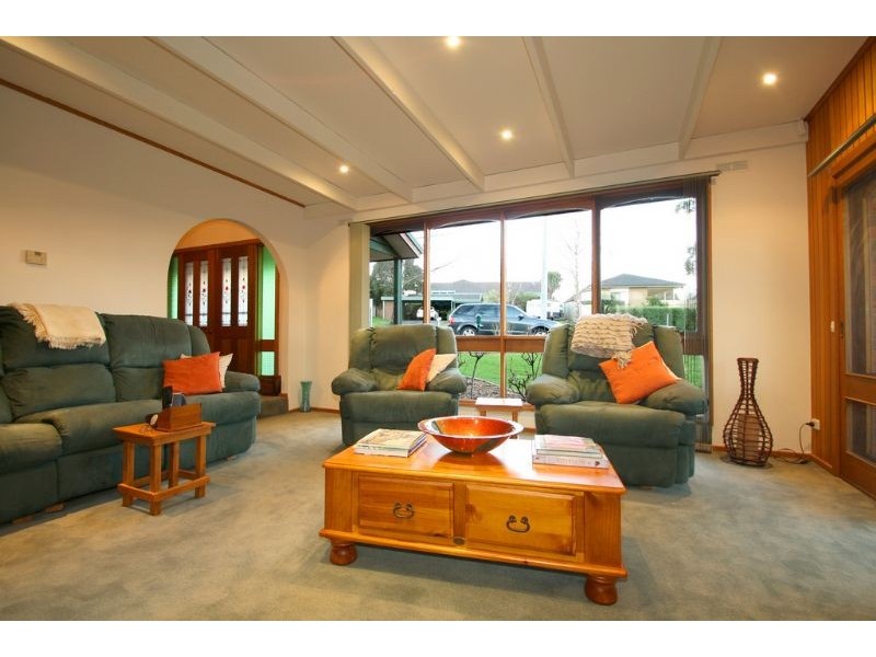 21-23 Blair Crescent, Leongatha VIC 3953