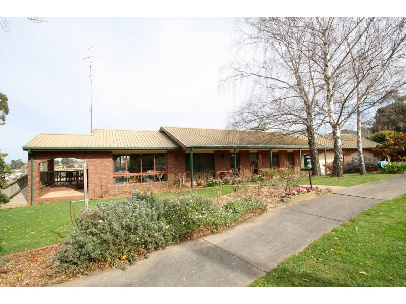 21-23 Blair Crescent, Leongatha VIC 3953