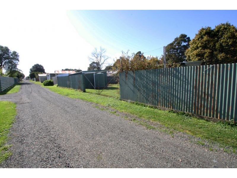 90 McCartin Street, Leongatha VIC 3953