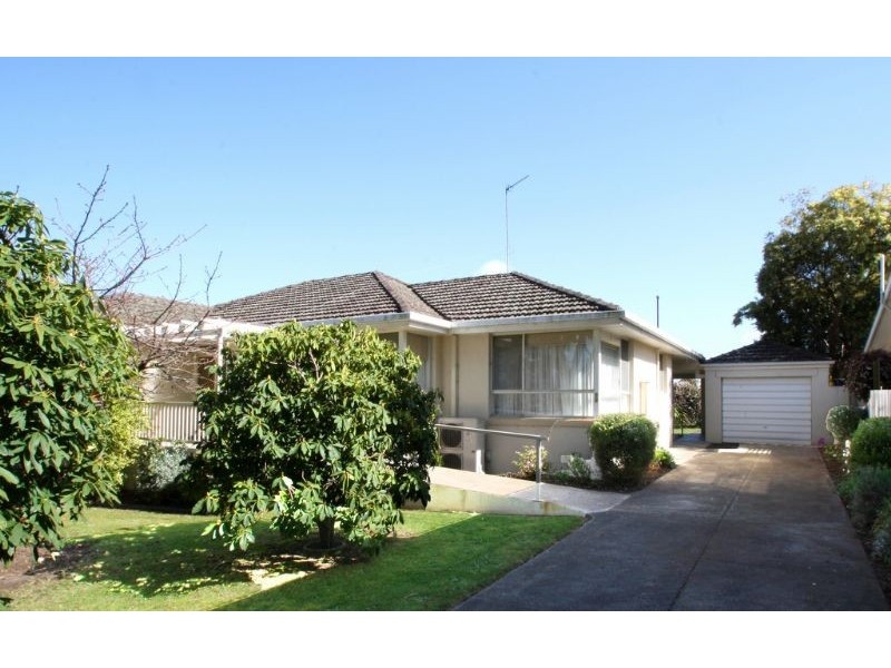 90 McCartin Street, Leongatha VIC 3953