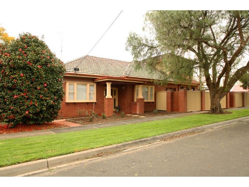 94 McCartin Street, Leongatha VIC 3953