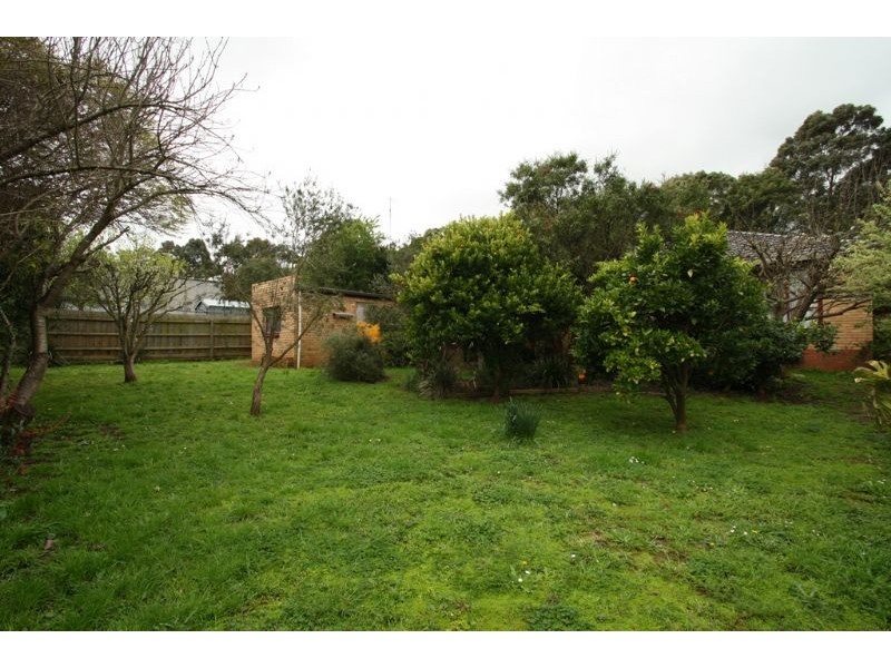 10 Holt Street, Leongatha VIC 3953