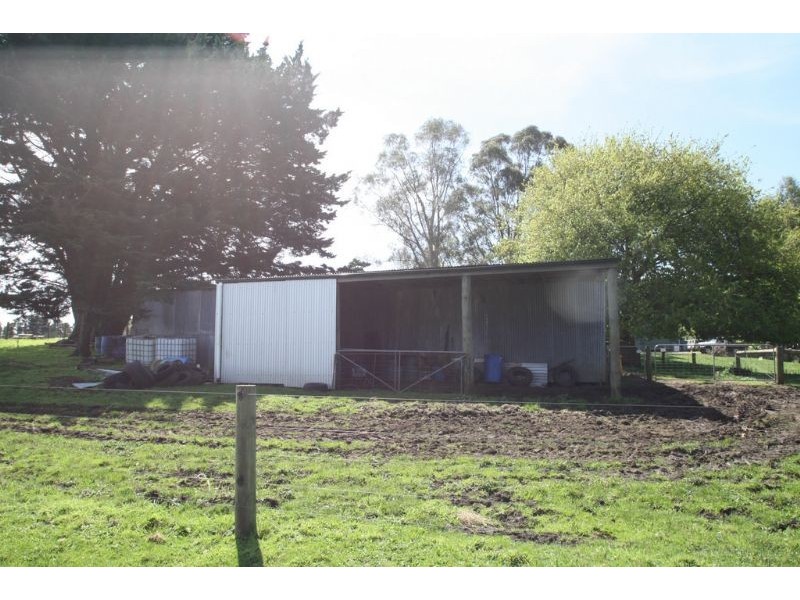 445 Leongatha North Road, Leongatha North VIC 3953