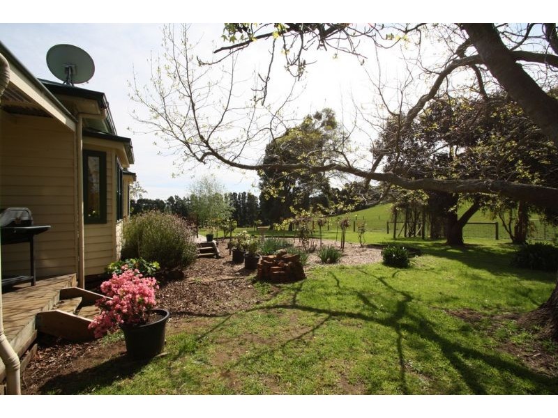 445 Leongatha North Road, Leongatha North VIC 3953