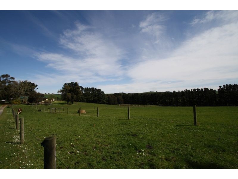 445 Leongatha North Road, Leongatha North VIC 3953