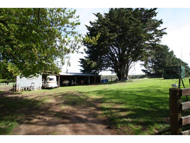 445 Leongatha North Road, Leongatha North VIC 3953