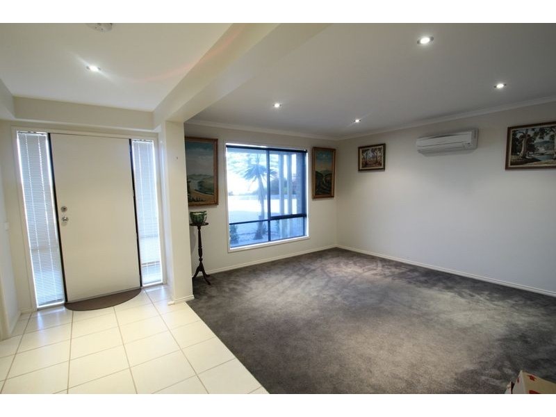 12 Brisbane Street, Poowong VIC 3988