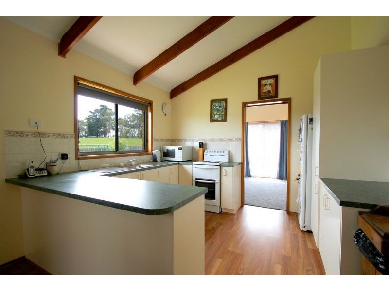 30 Morgans Road, Meeniyan VIC 3956