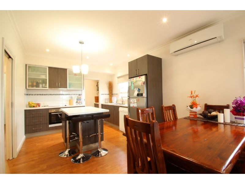 61 Peart Street, Leongatha VIC 3953