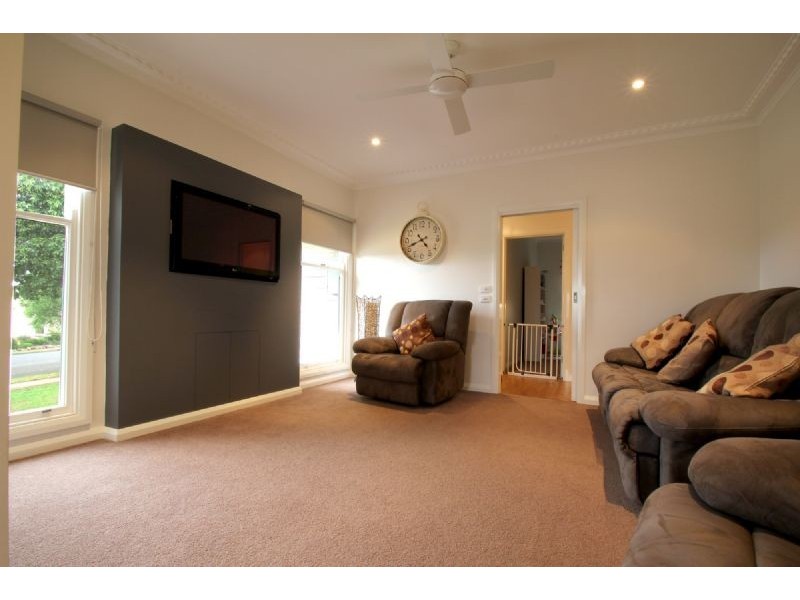 61 Peart Street, Leongatha VIC 3953