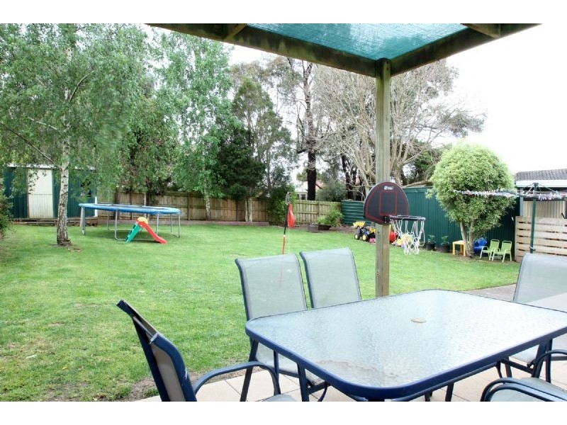 61 Peart Street, Leongatha VIC 3953