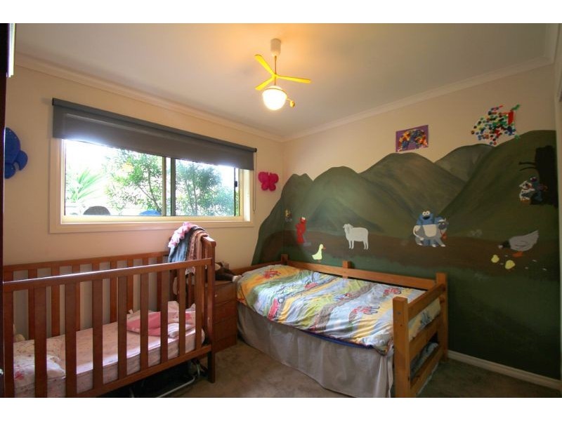 18 Carr Avenue, Leongatha VIC 3953