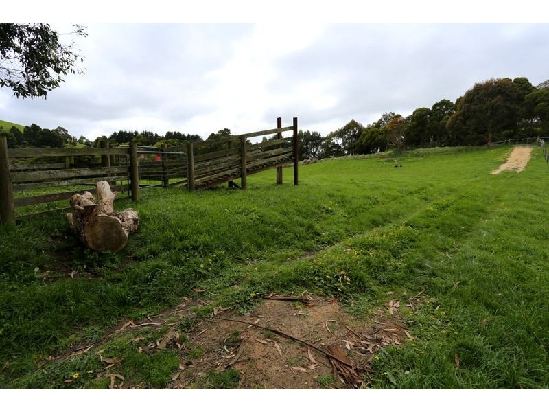 1665 Leongatha-Yarrgon Road, Hallston VIC 3953