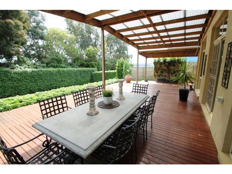 11 Park Drive, Leongatha VIC 3953