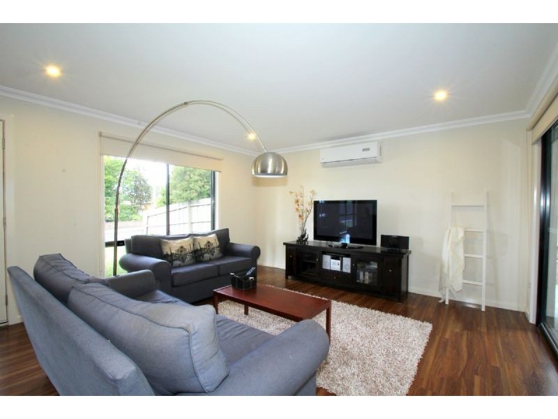 2A Davison Street, Leongatha VIC 3953