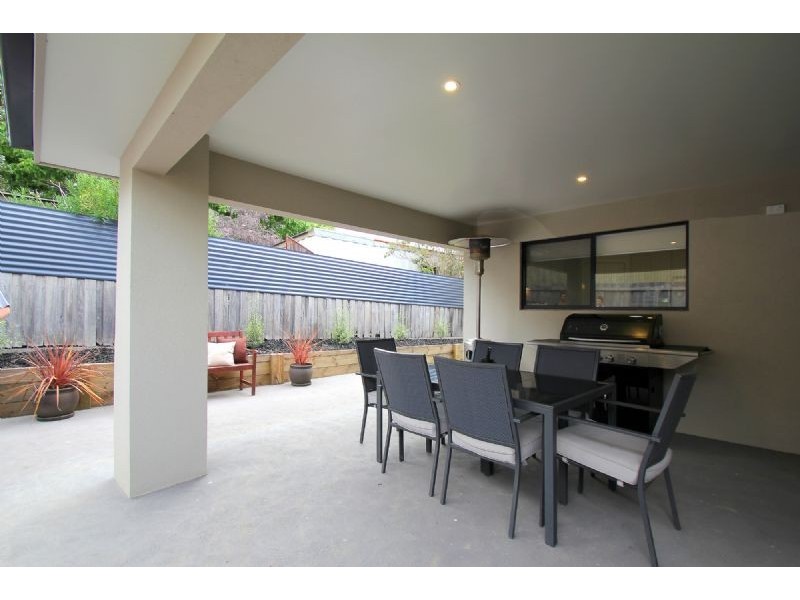 2A Davison Street, Leongatha VIC 3953