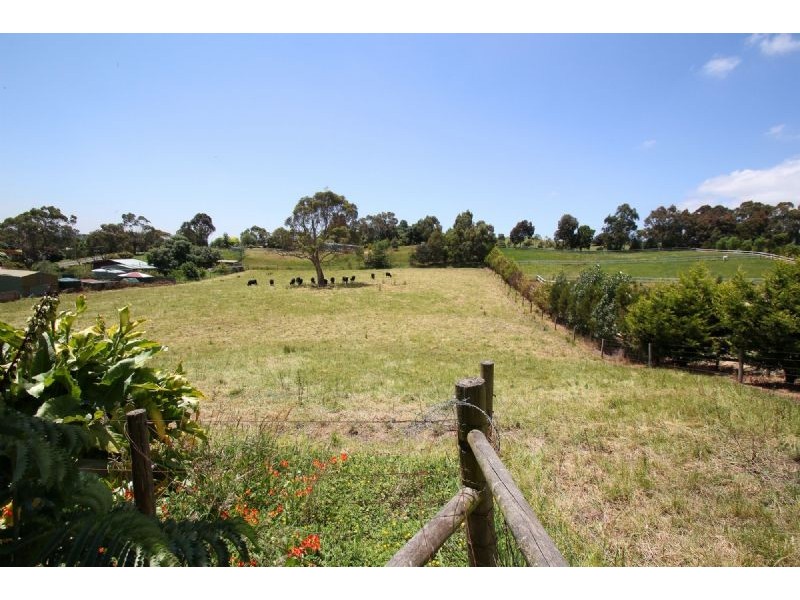 17-19 Brendan Street, Meeniyan VIC 3956