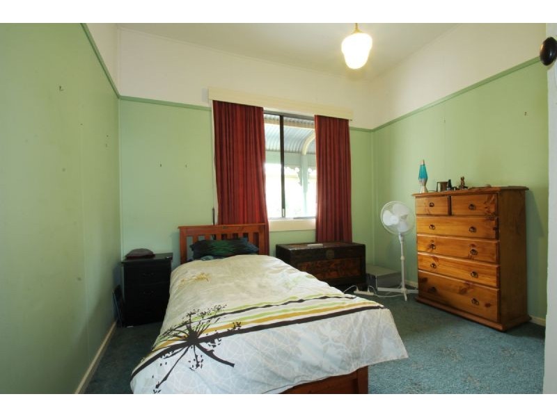 39 Bent Street, Leongatha VIC 3953