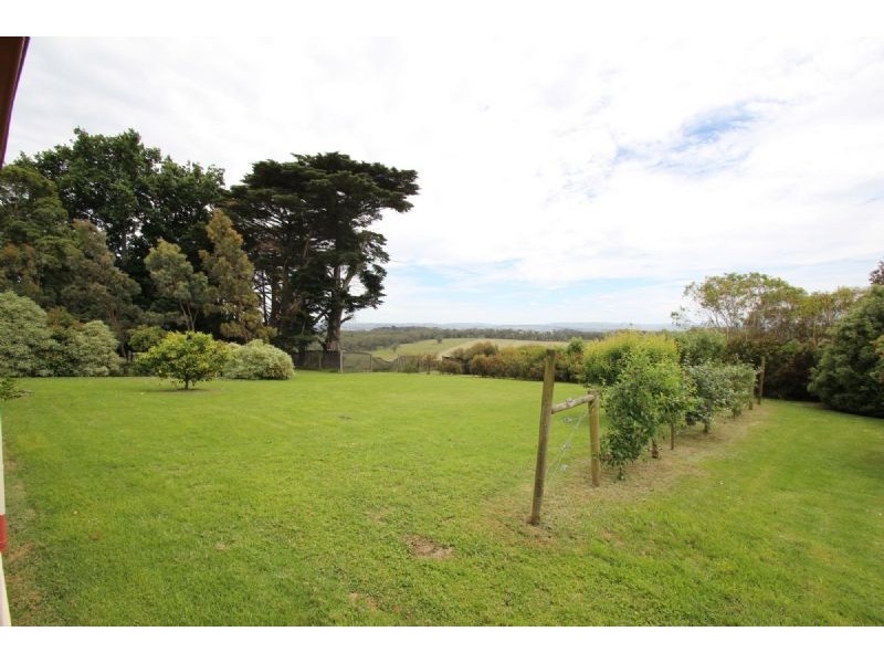 240 Egans Road, Koonwarra VIC 3954