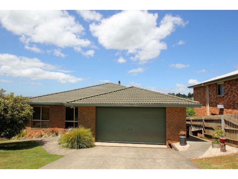 10 Warralong Court, Leongatha VIC 3953