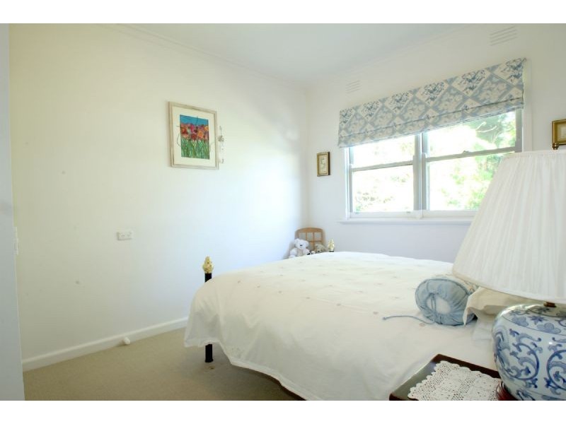 10 Bacon Avenue, Koonwarra VIC 3954