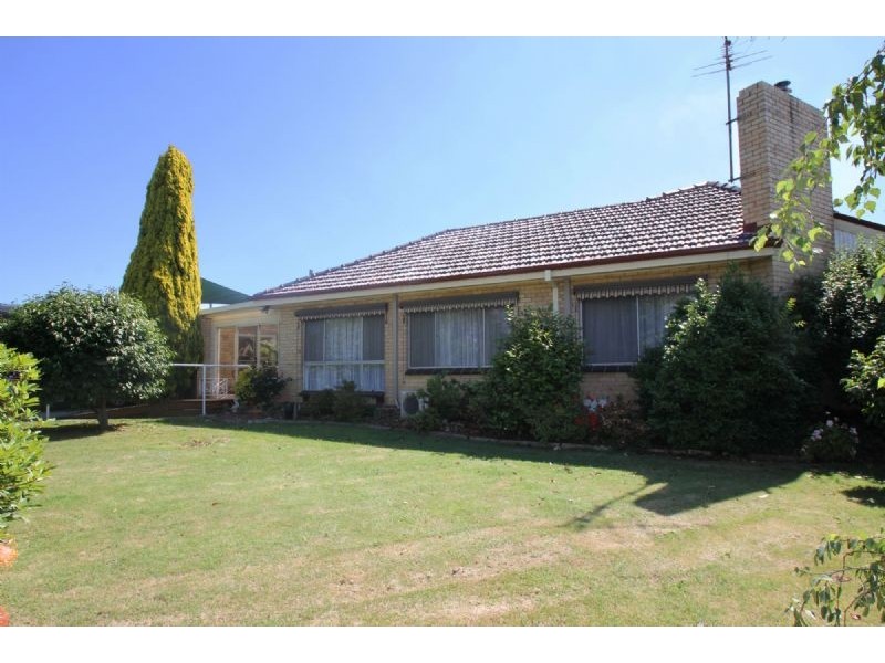 1 Somerset Court, Leongatha VIC 3953
