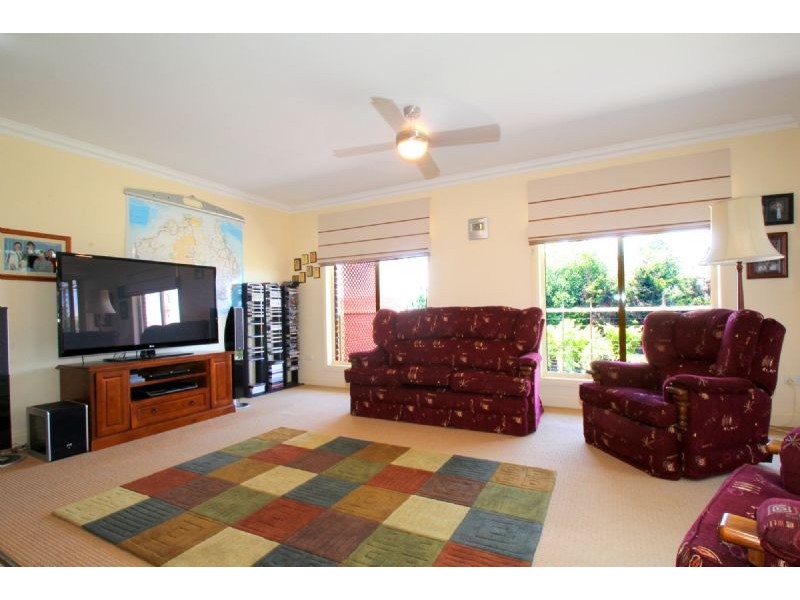 21 Norview Drive, Leongatha VIC 3953