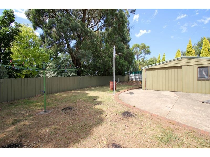 2 James Court, Leongatha VIC 3953