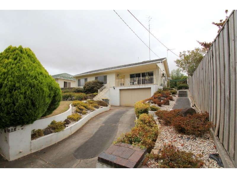 32 Young Street, Leongatha VIC 3953