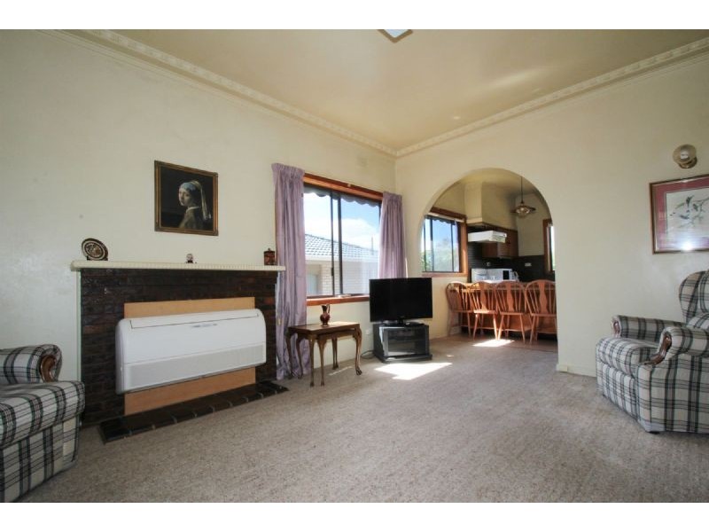 13 Blair Crescent, Leongatha VIC 3953