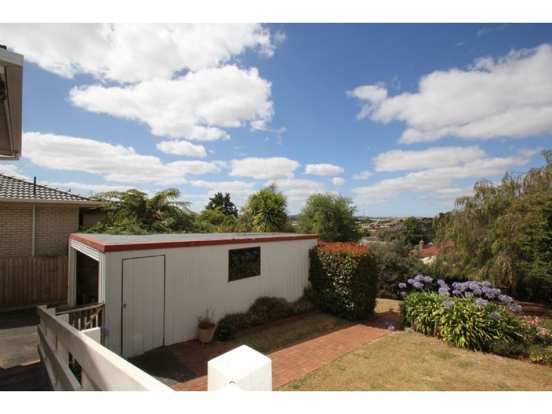 13 Blair Crescent, Leongatha VIC 3953